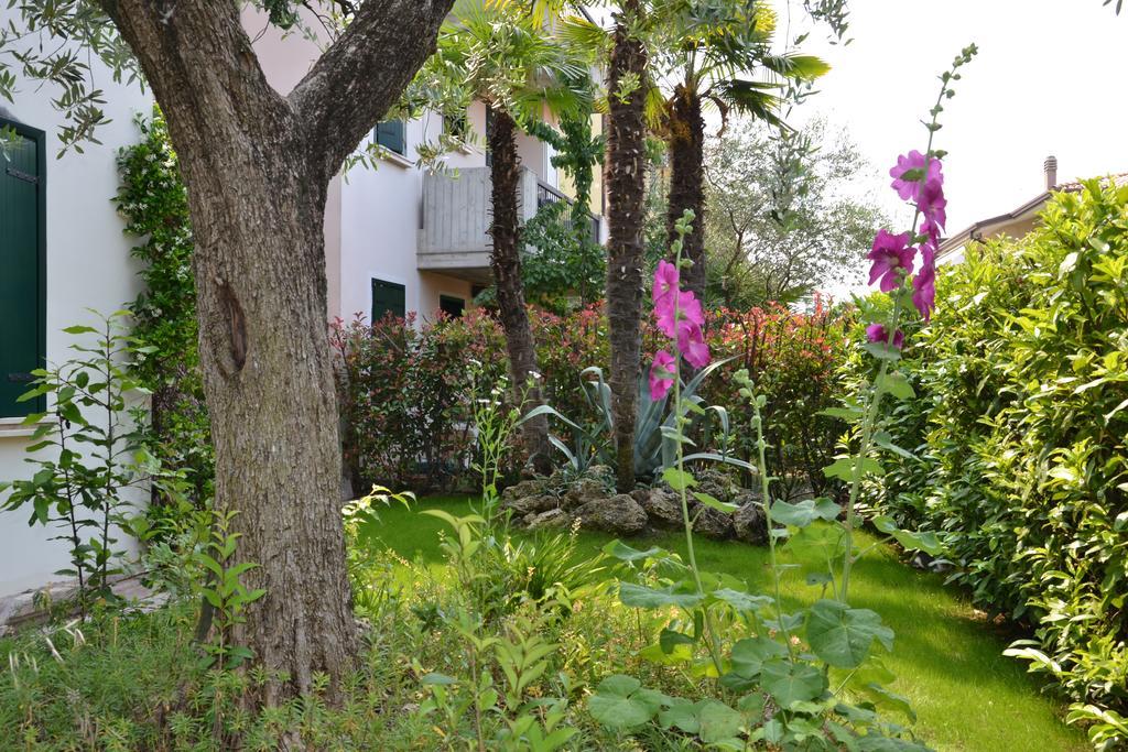 B&B Garda 4U Desenzano del Garda Exterior photo